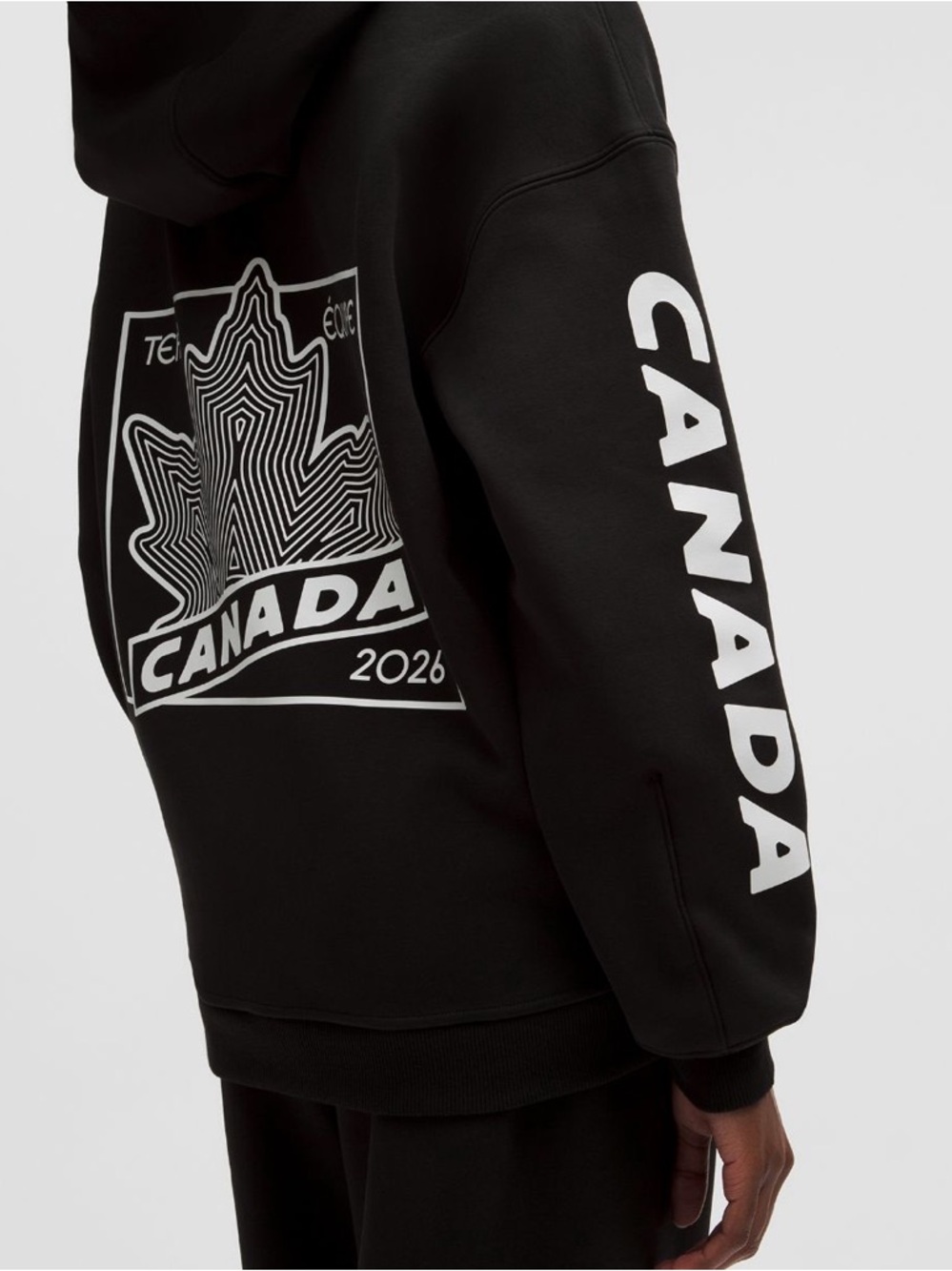 Lululemon x Team Canada Womens Big Cozy Oversized Hoodie - Picture 4 of 4
